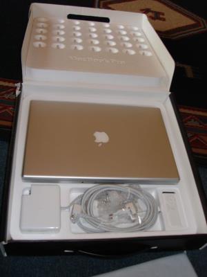 Apple Macbook Pro 13/15 Inches Display