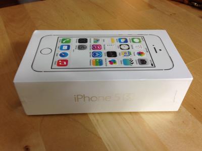 PROMO OFFER : Buy 2 Get 1 Free iPhone 5s 64GB 